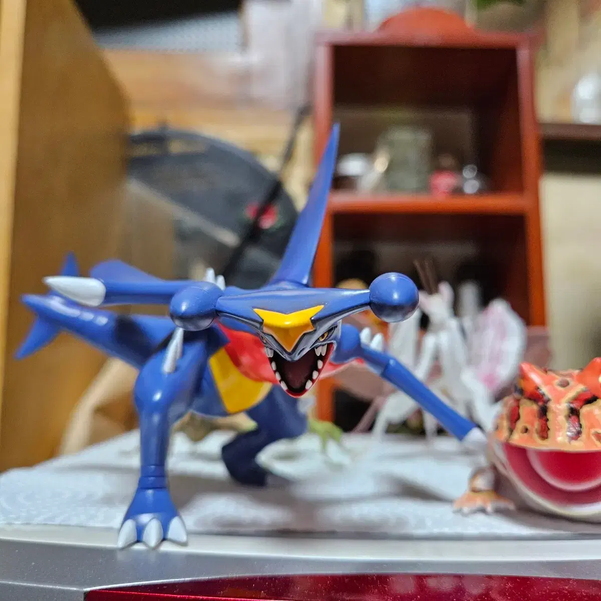 thumbnail-5